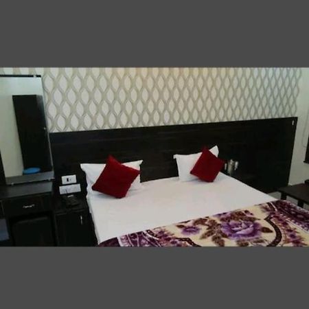The Banarasi Kothi Hotel Varanasi Exterior photo